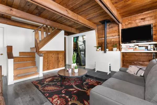 Whistler, BC V8E 0G2,8160 Alpine WAY