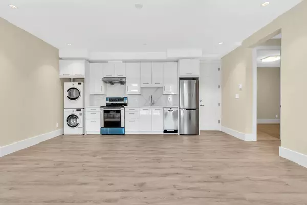 West Vancouver, BC V7T 2B4,1488 Jefferson AVE