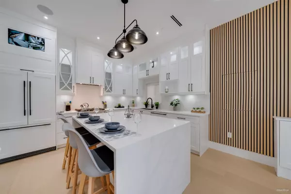 4463 Walden ST #1 Vancouver, BC V5V 3S4