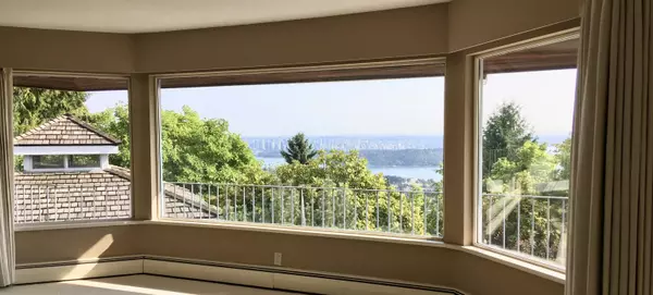 West Vancouver, BC V7S 2R5,1378 Chartwell DR