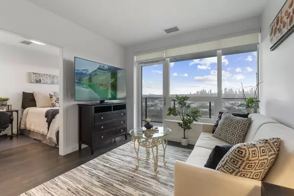 2425 Alpha AVE #2504, Burnaby, BC V5C 0N6