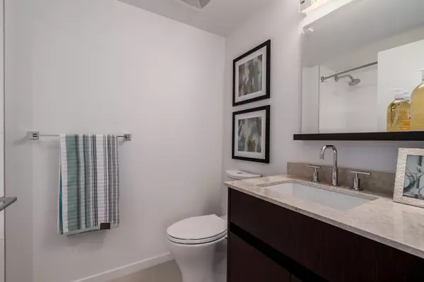 7888 Ackroyd RD #1110 Richmond, BC V6X 0M9