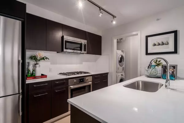 7888 Ackroyd RD #1110 Richmond, BC V6X 0M9