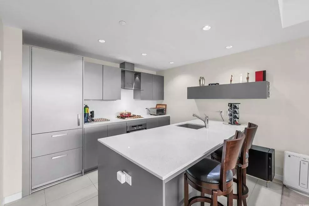 Richmond, BC V7C 0A6,5151 Brighouse Way #604