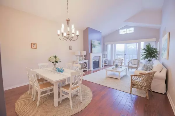 Delta, BC V4K 4V9,4955 River RD #321