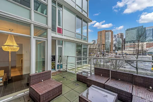 Vancouver, BC V6B 0K9,161 W Georgia ST #309