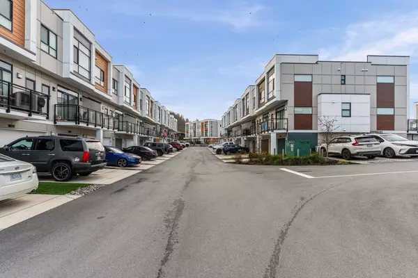 Chilliwack, BC V2R 6B3,46150 Thomas RD #413