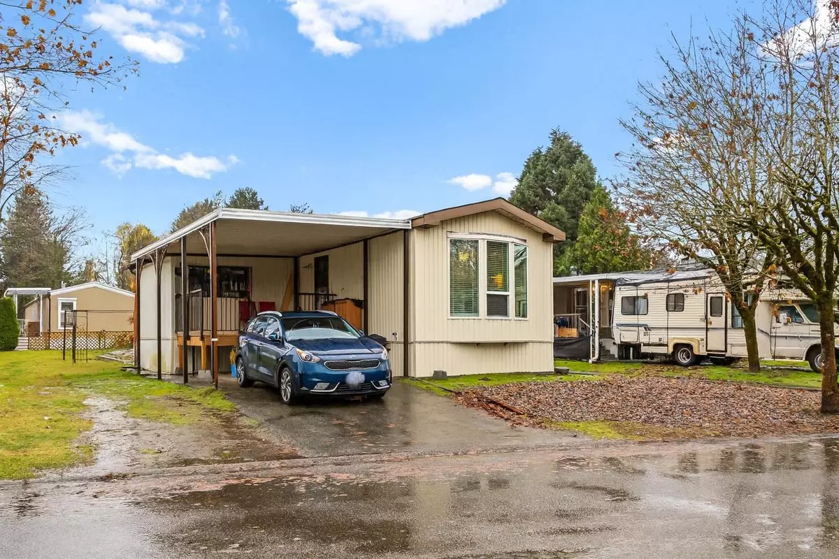 Coquitlam, BC V3K 6M7,145 King Edward ST #79