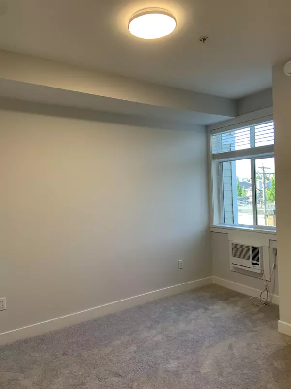 Langley, BC V3A 0M4,20686 Eastleigh CRES #301