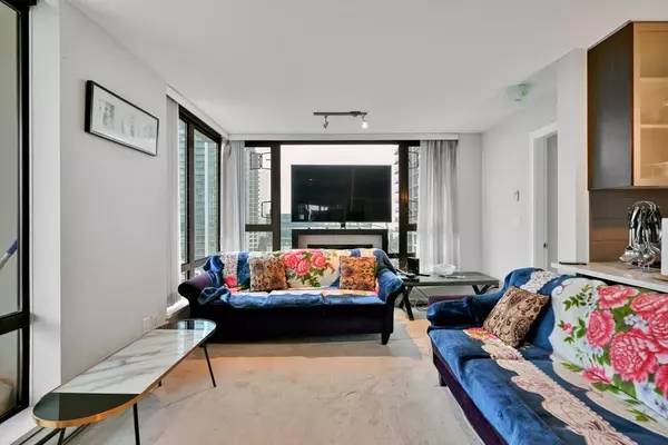 Burnaby, BC V5E 0A8,7325 Arcola ST #1403