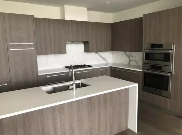 North Vancouver, BC V7J 1S1,1210 E 27th ST #1203