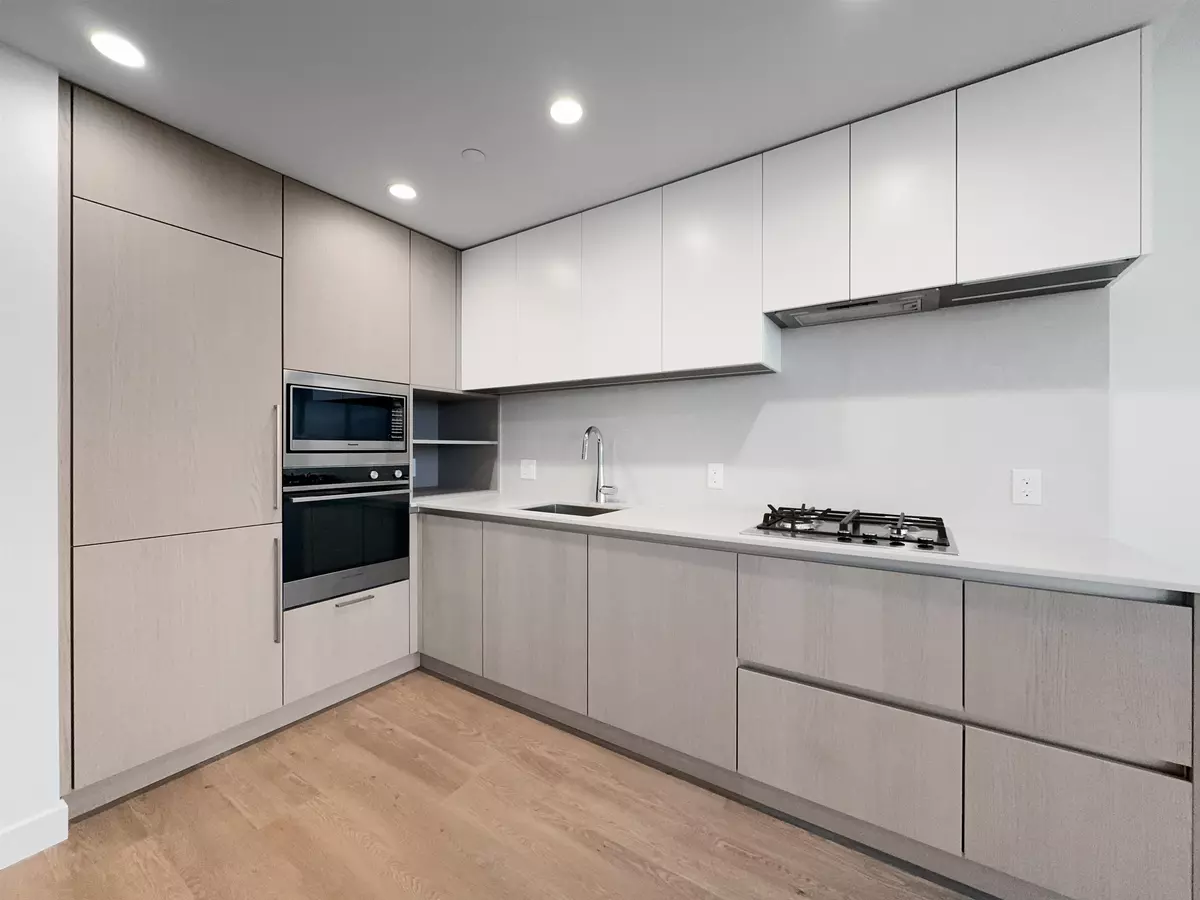 Burnaby, BC V5H 0L9,5685 Halley AVE #19xx