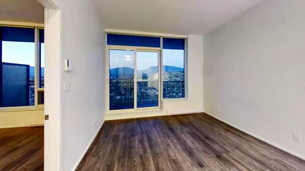 Burnaby, BC V5C 0K6,1955 Alpha WAY #33xx