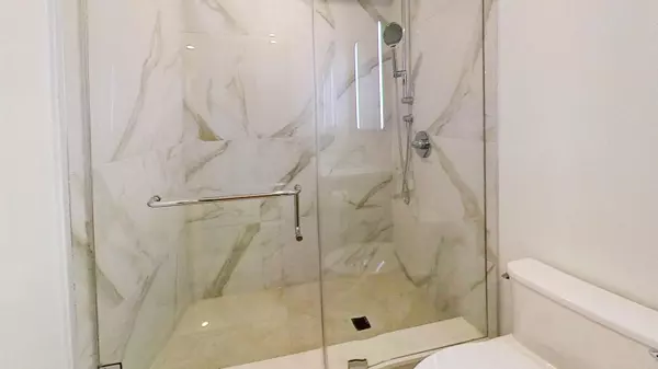 Port Coquitlam, BC V3B 1C8,1611 Angelo AVE