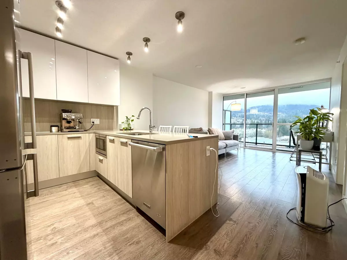 Coquitlam, BC V3B 0L8,3007 Glen DR #1201