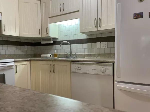 Chilliwack, BC V2P 4J3,8980 Mary ST #204