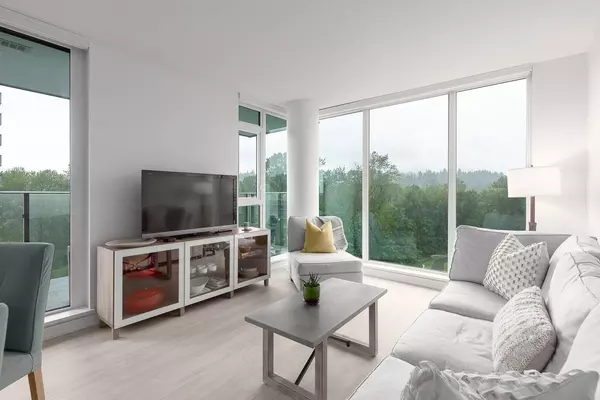 1471 Hunter ST #907, North Vancouver, BC V7J 1H2