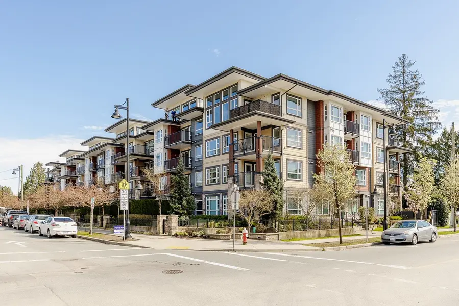 22562 121 AVE #315, Maple Ridge, BC V2X 3Y8