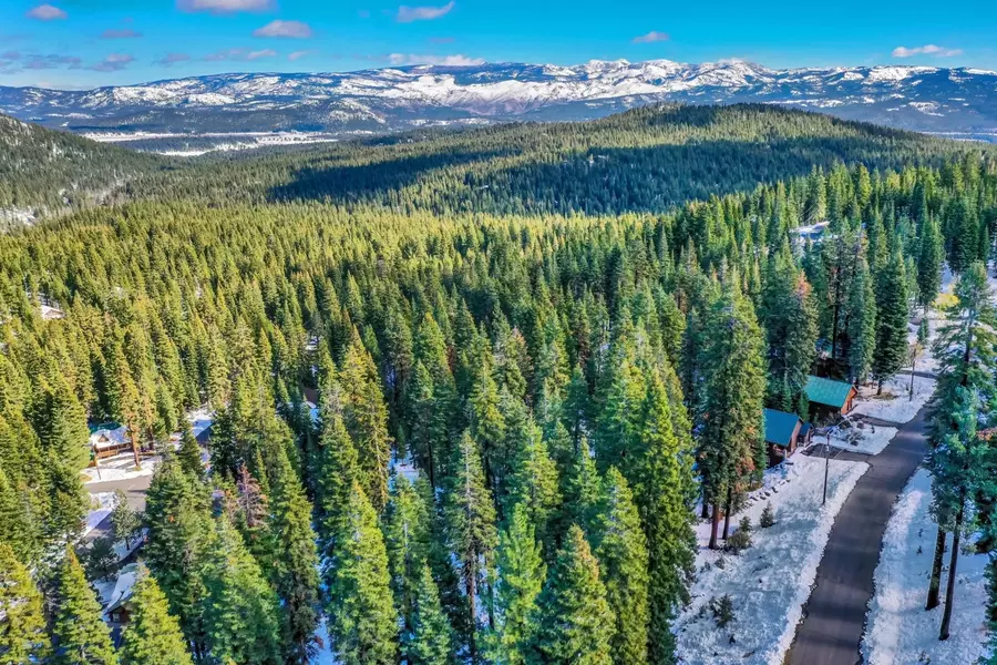 12404 Muhlebach Way, Truckee, CA 96161-6421