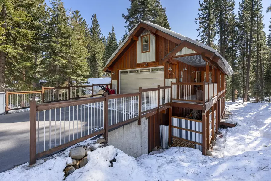7726 North Avenue, Tahoe Vista, CA 96148