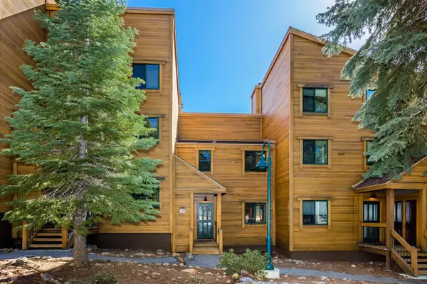5040 Gold Bend, Truckee, CA 96160