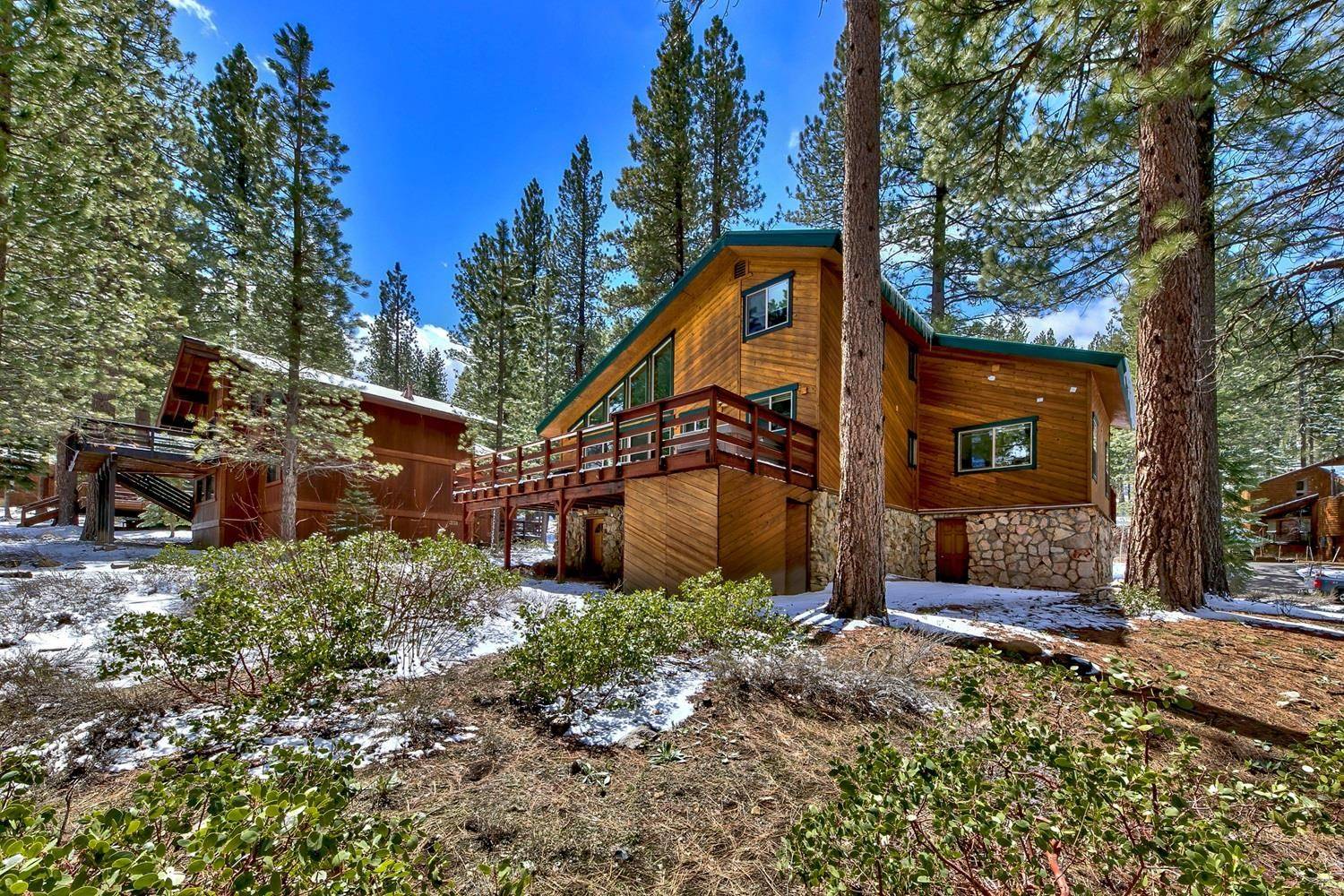 Truckee, CA 96161-3915,164 Basque