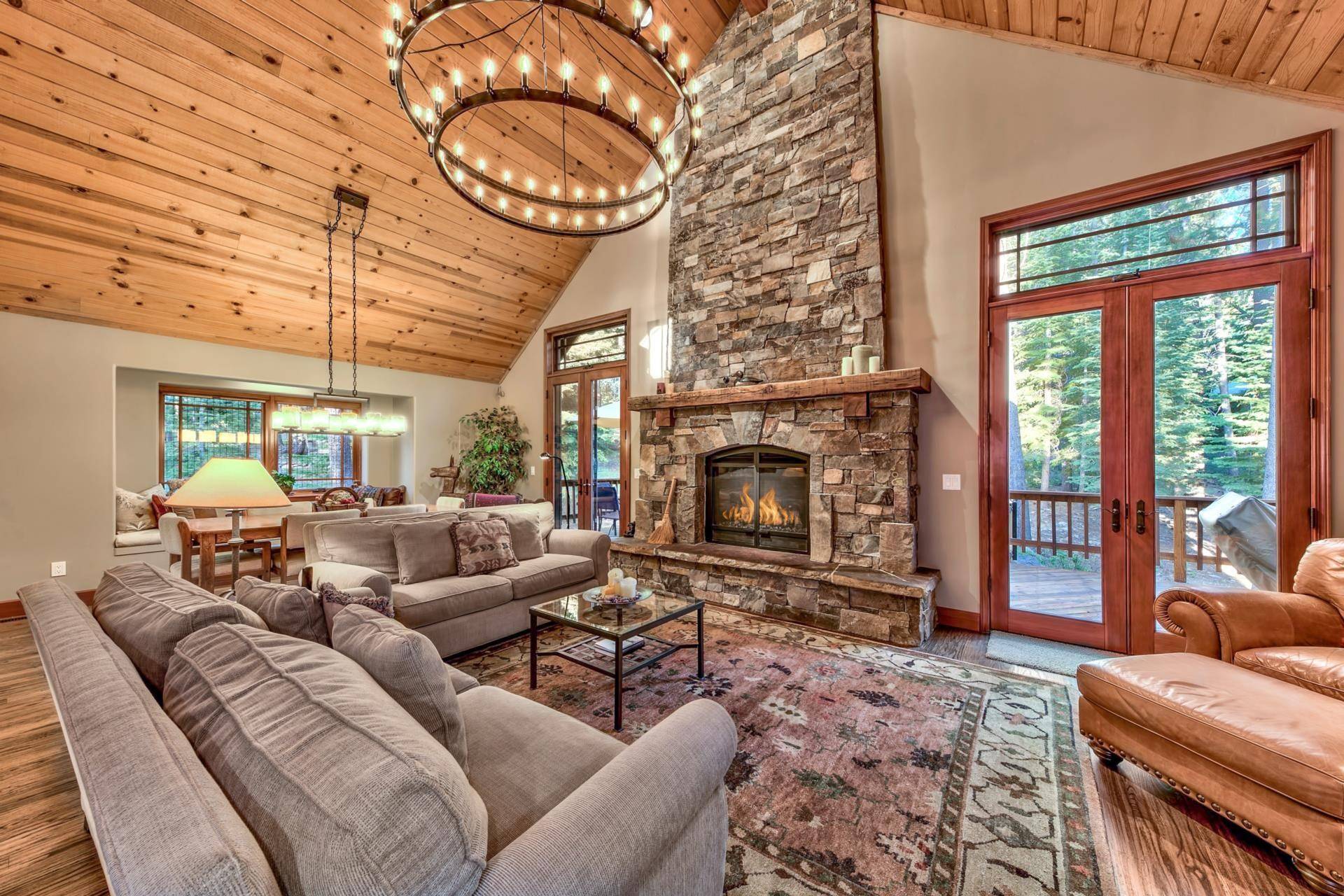 11639 Schussing Way, Truckee, CA 96161-620