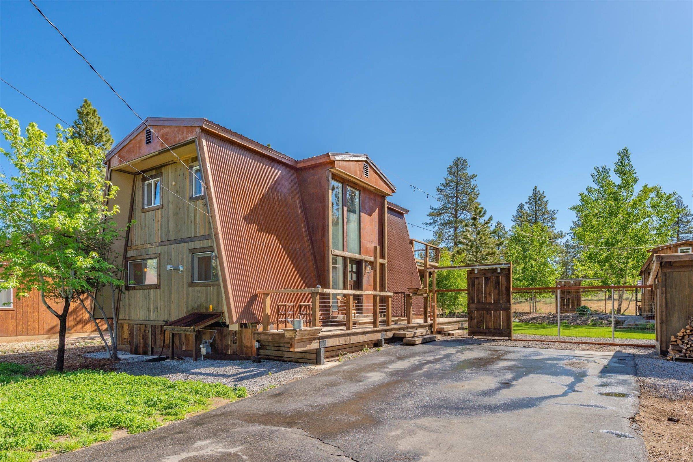 16471 Glenshire Drive, Truckee, CA 96161