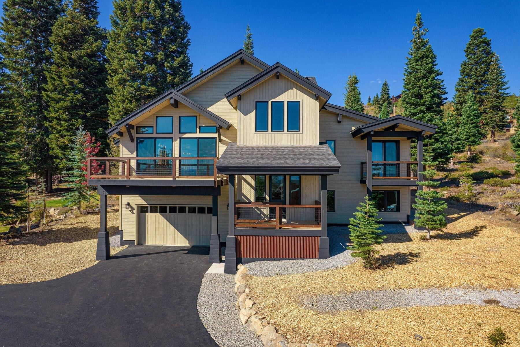 11768 Rhineland Avenue, Truckee, CA 96161