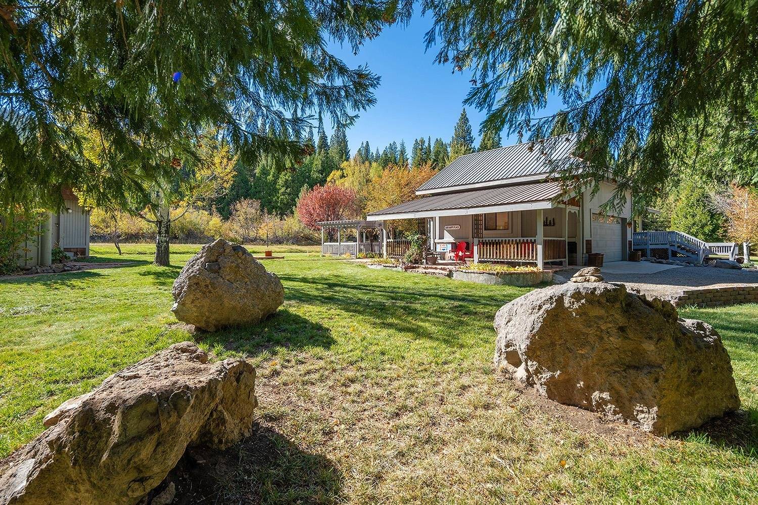 428 Old Truckee Road, Sierraville, CA 96126