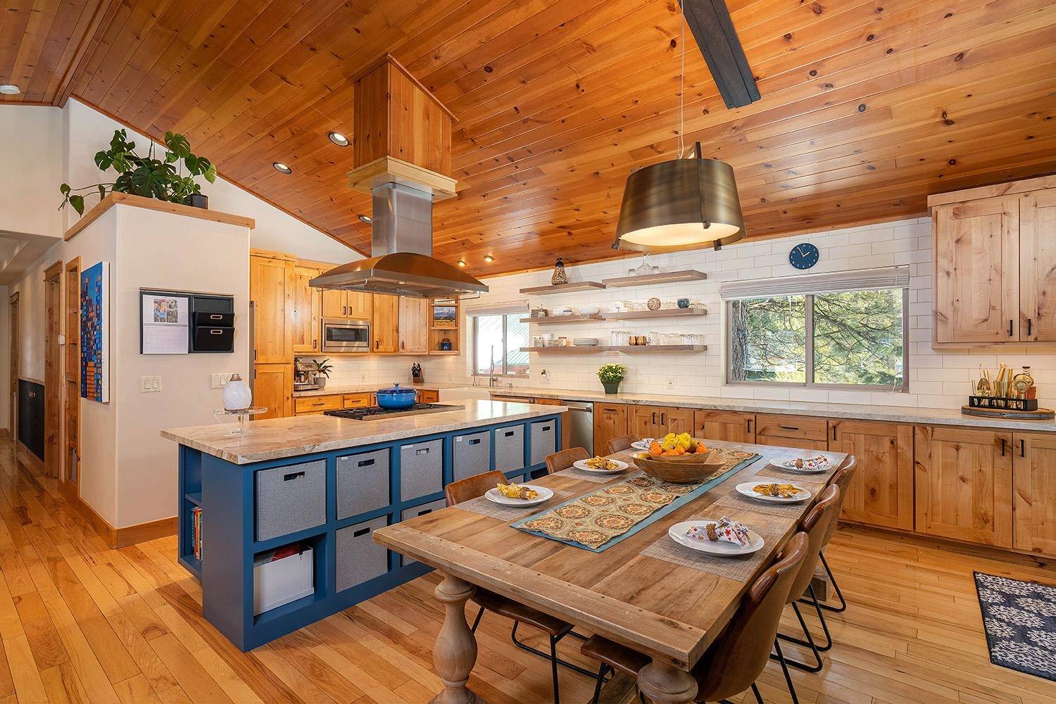 12755 Rainbow Drive, Truckee, CA 96161