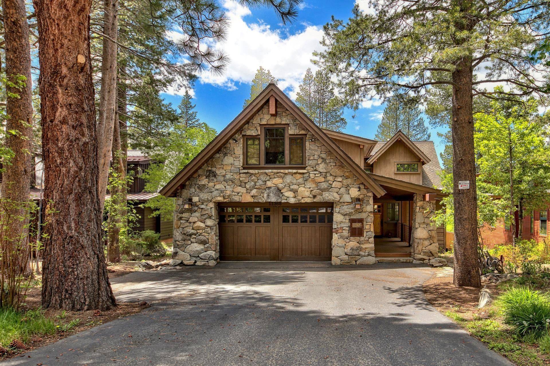 11368 Bennett Flat Road, Truckee, CA 96161-0000