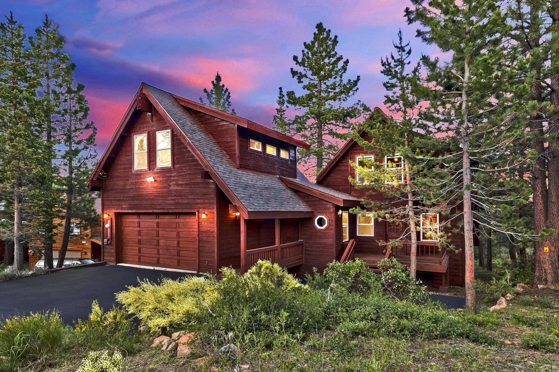 14217 Alder Creek Road, Truckee, CA 96161
