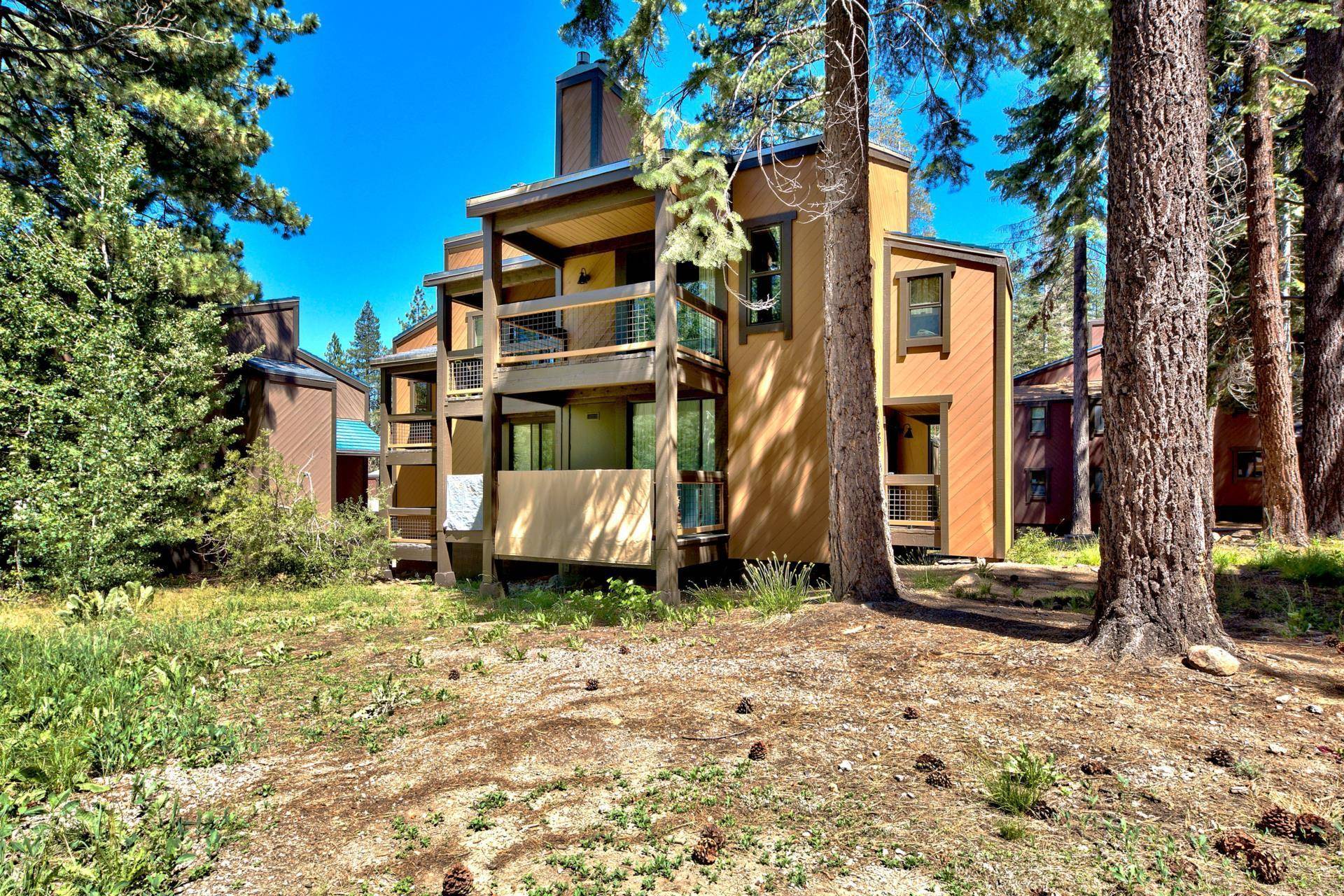 3078 Silver Strike, Truckee, CA 96161
