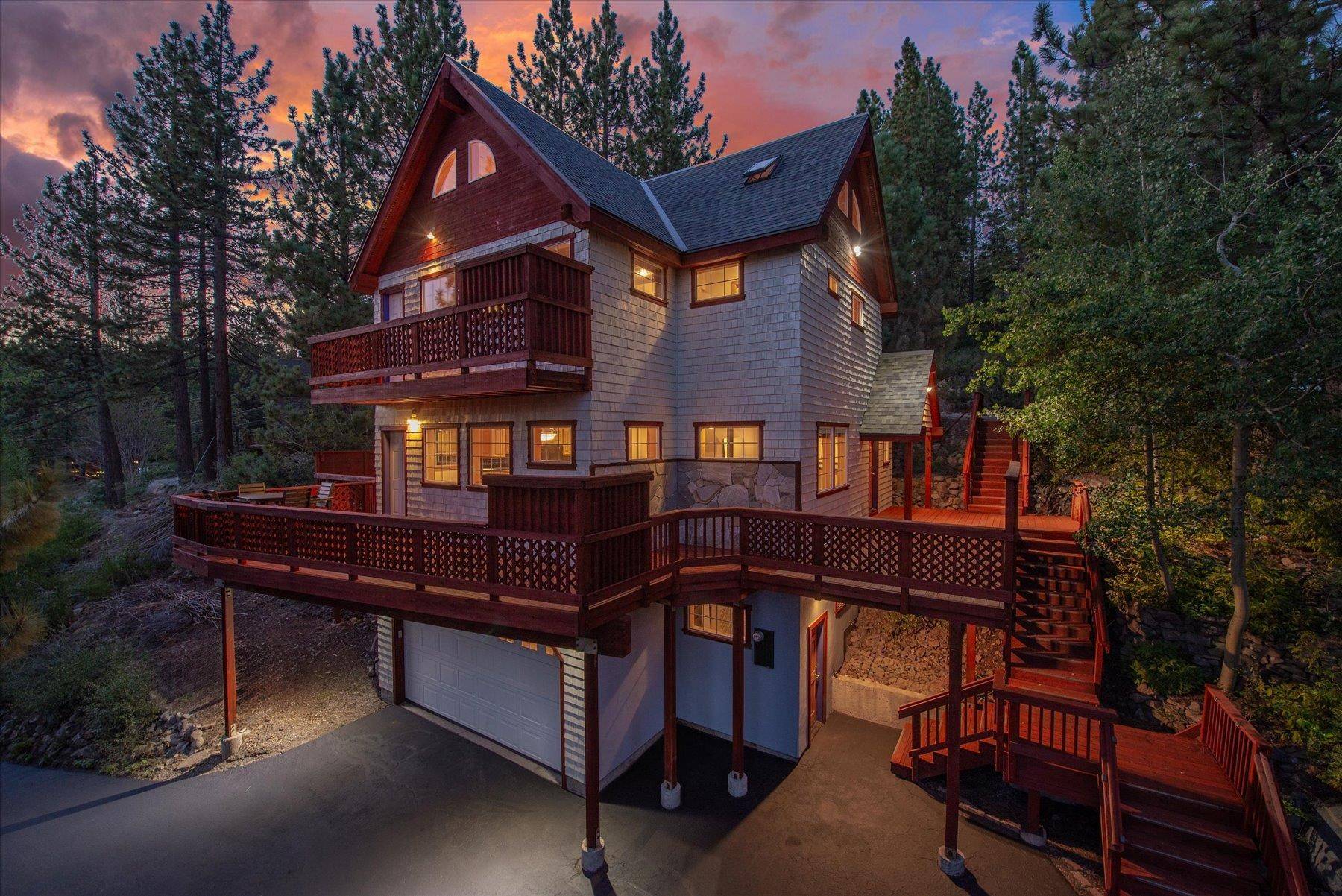 10185 Thomas Drive, Truckee, CA 96161
