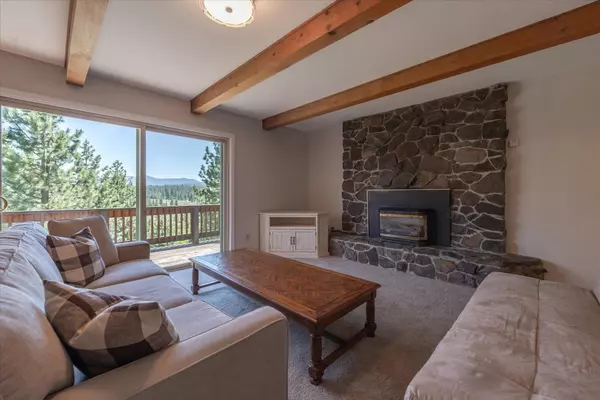 Truckee, CA 96161,11553 E Ridge Road