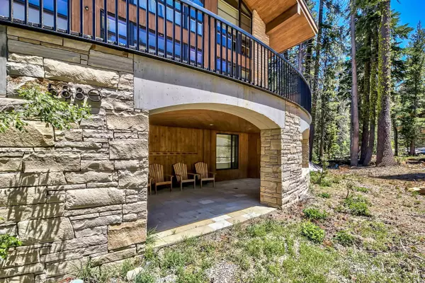 Truckee, CA 95724,5880 Elderberry Court