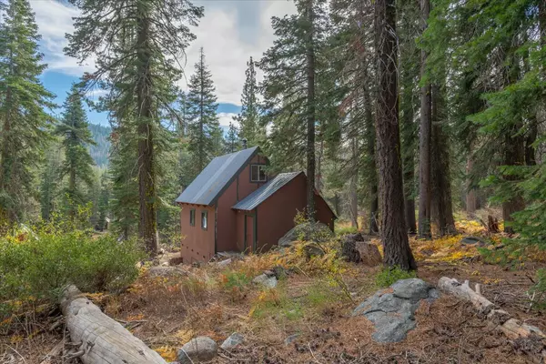 51350 Van Norden Avenue, Soda Springs, CA 95728