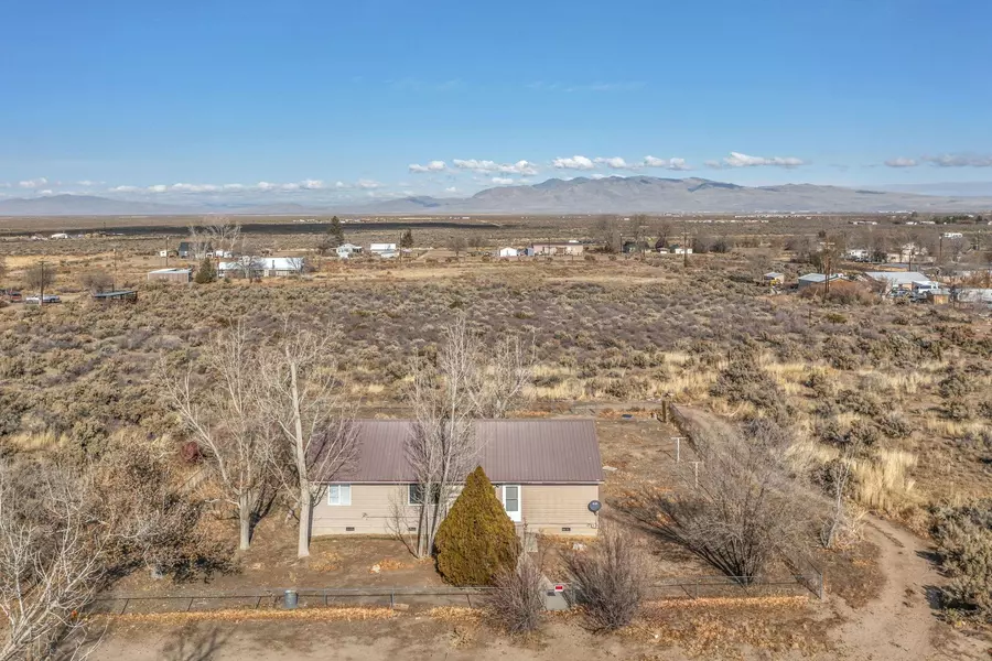 446-460 Lake View Drive, Doyle, CA 96113