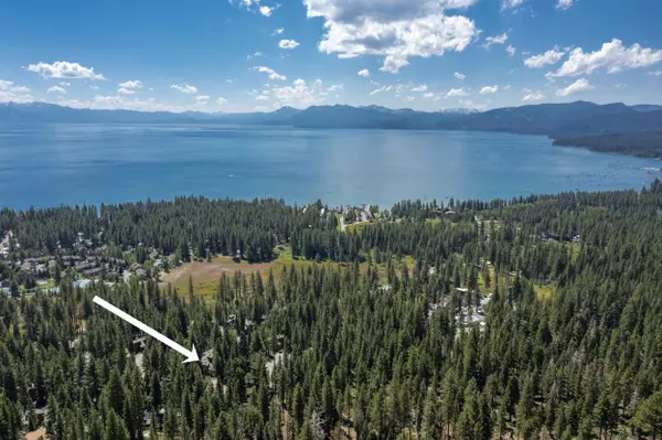 2755 North Lake Boulevard #102, Tahoe City, CA 96145