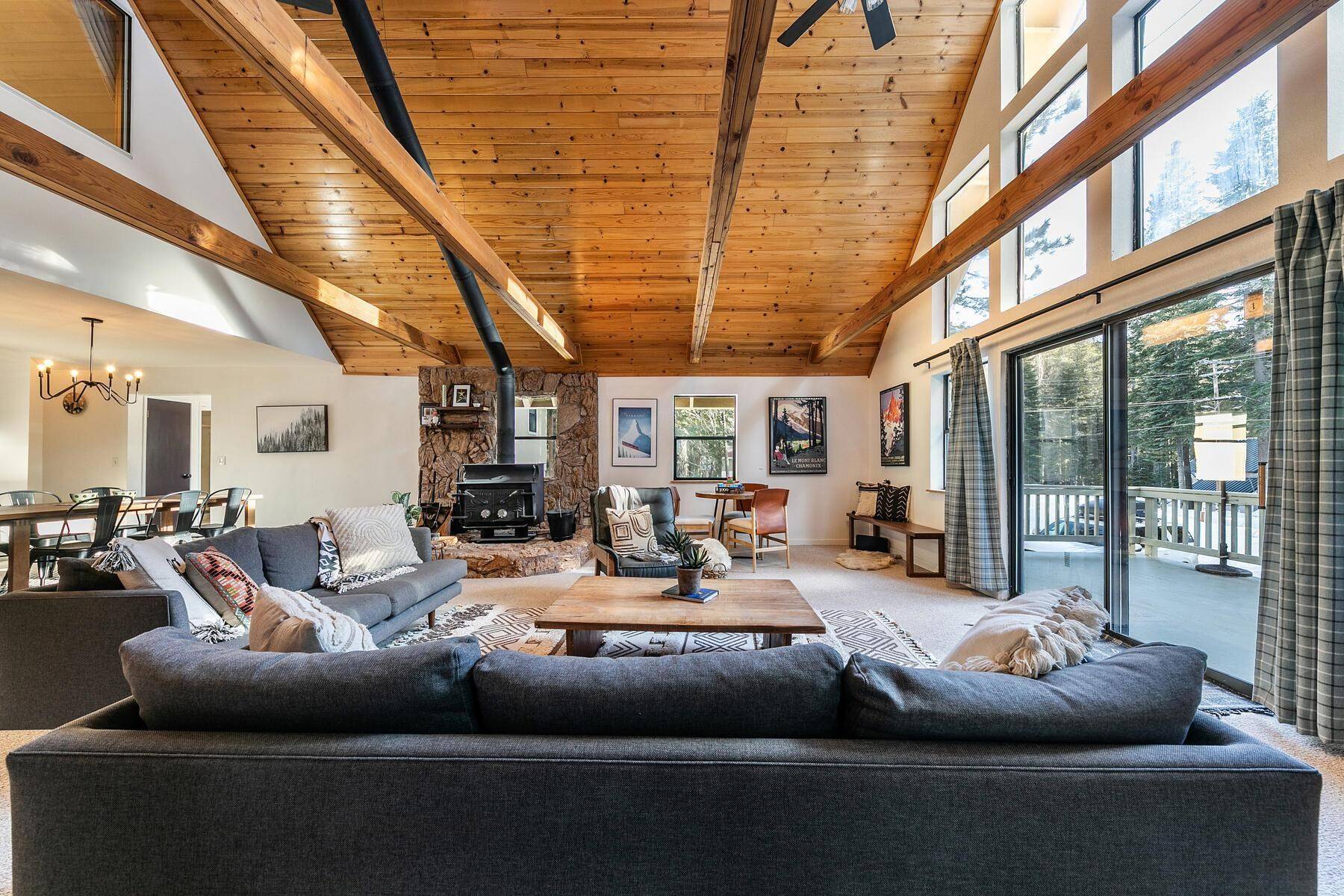 Soda Springs, CA 95728,51943 Tamarack Crescent
