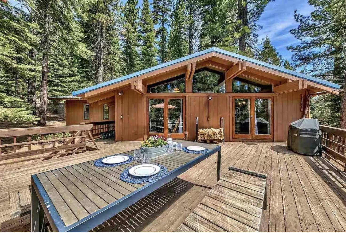 11576 Chamonix Road, Truckee, CA 96161-6413