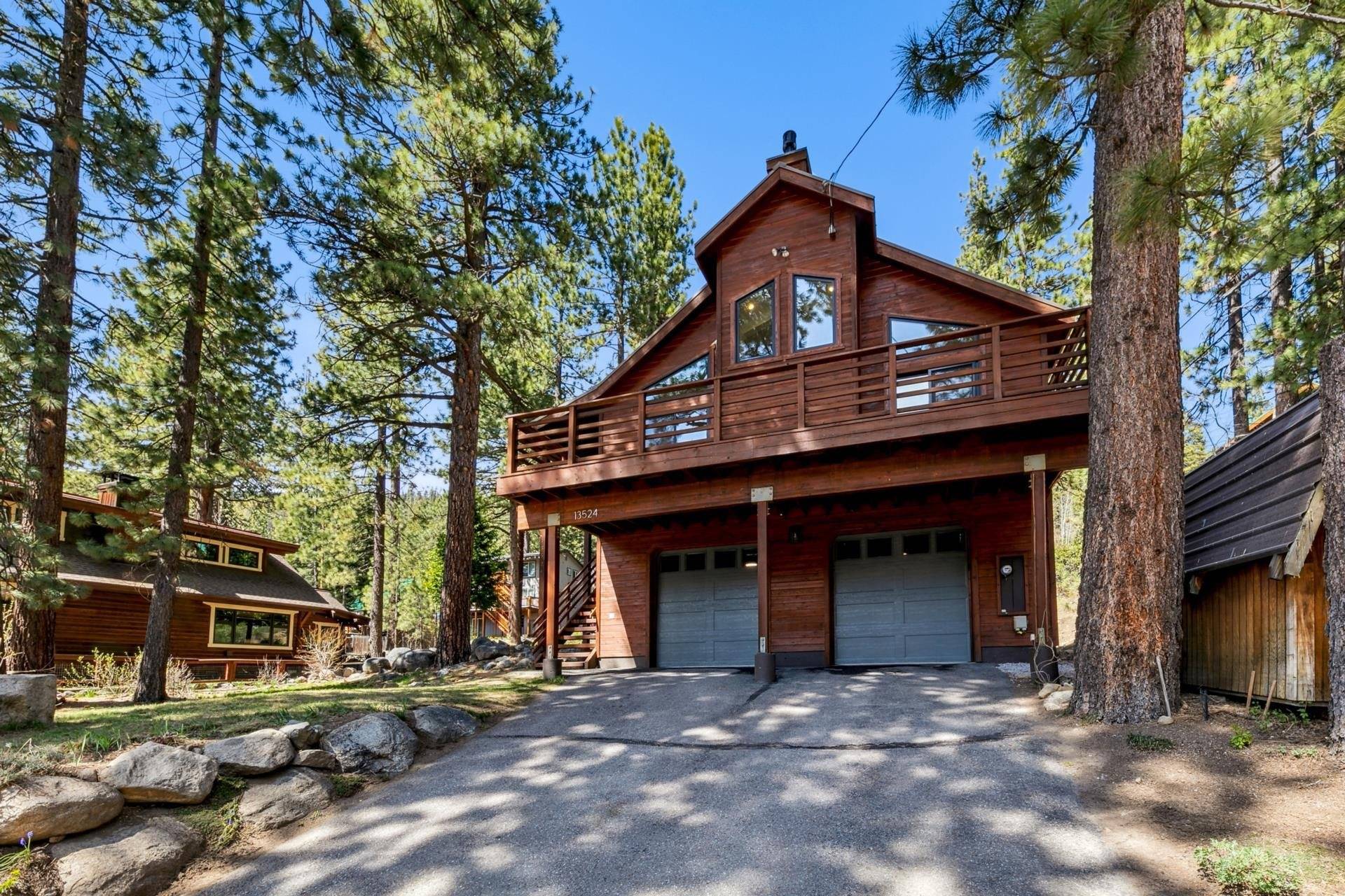 13524 Moraine Road, Truckee, CA 96161