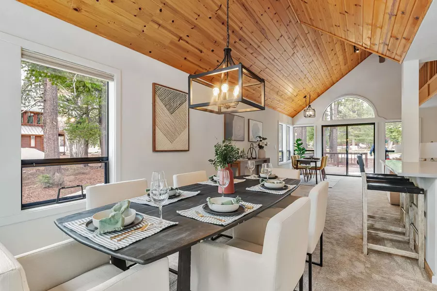 12852 Skiview Loop, Truckee, CA 96161-6725