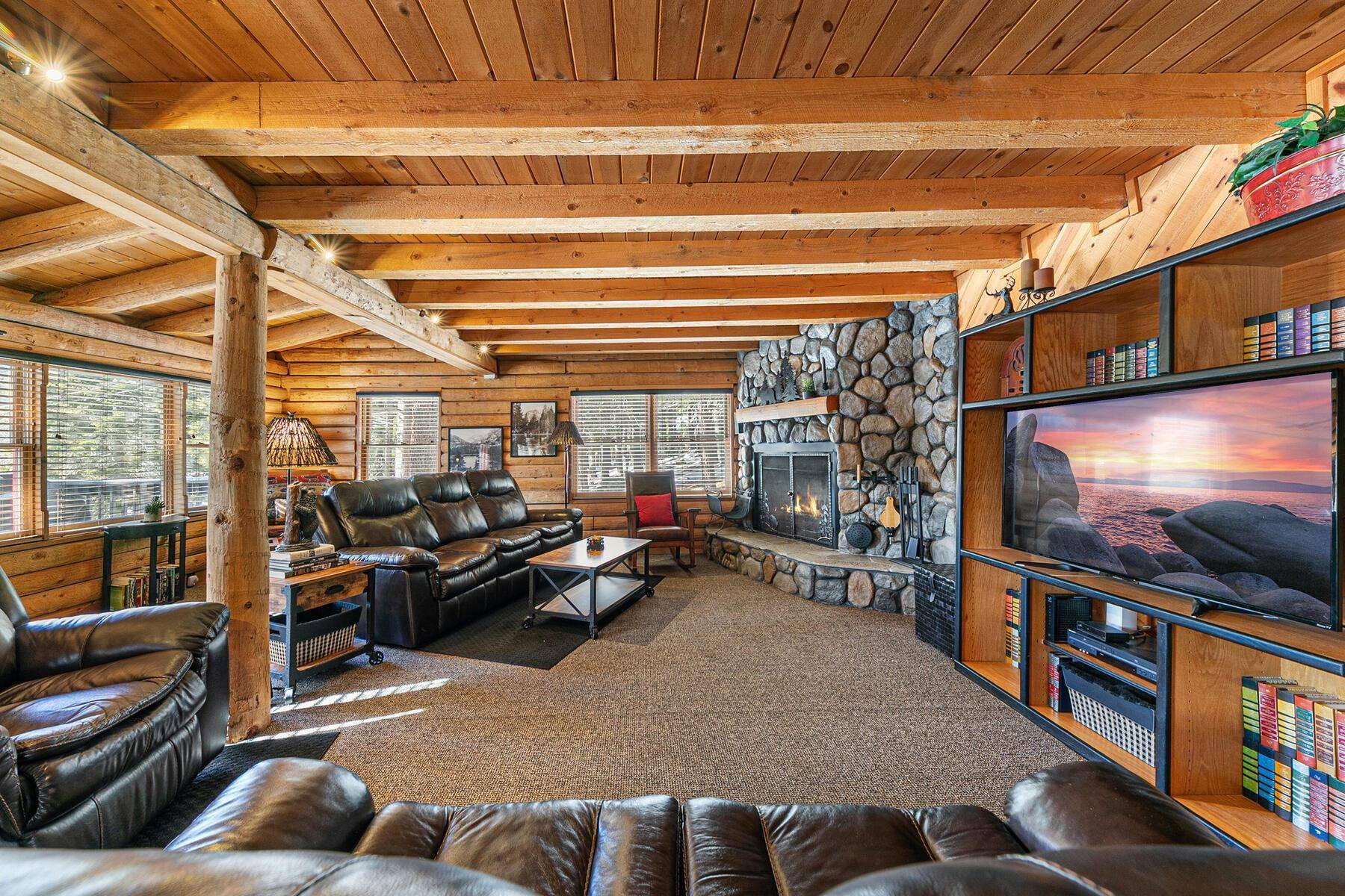 12103 Northwoods Boulevard, Truckee, CA 96161
