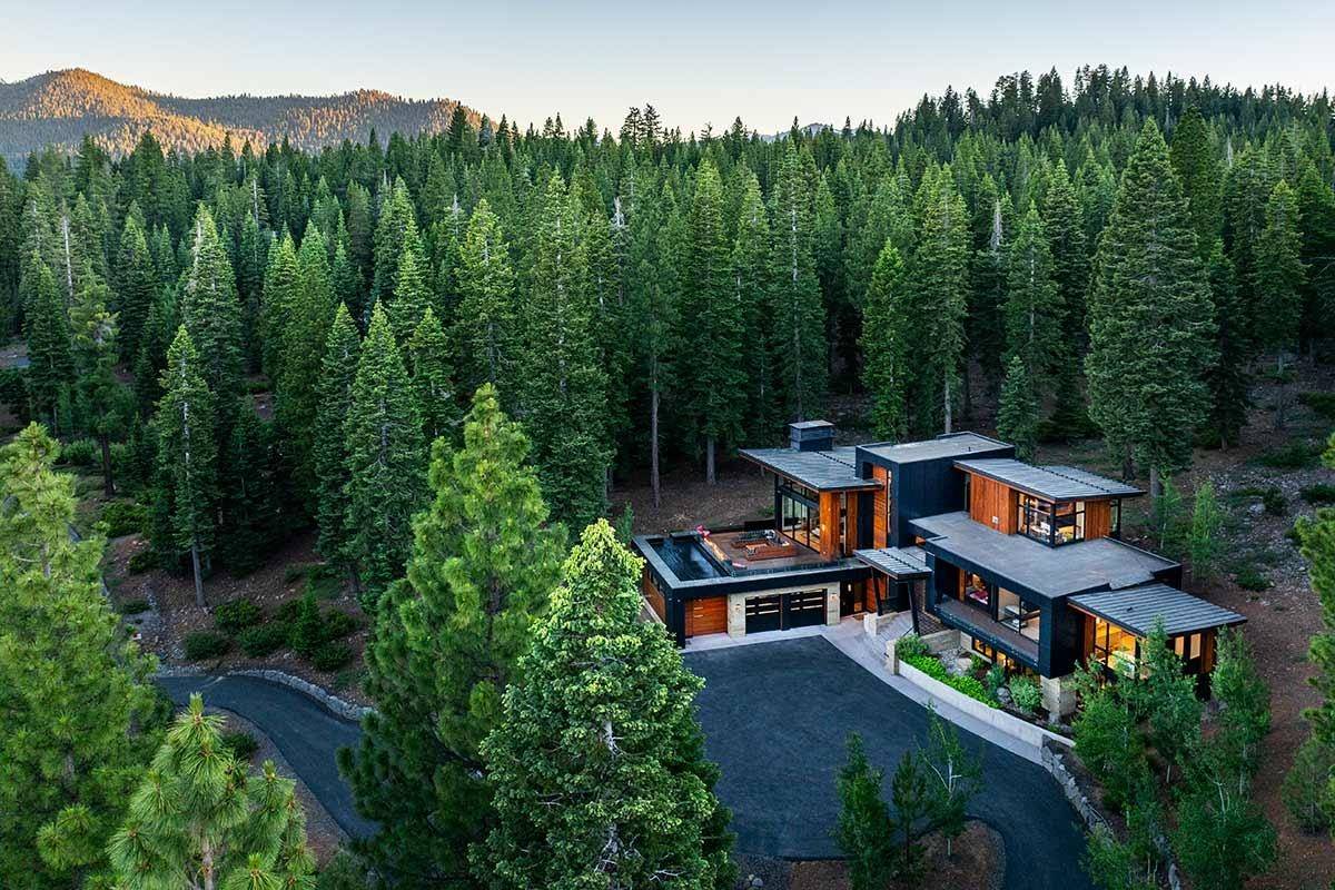 Truckee, CA 96161,10957 Olana Drive