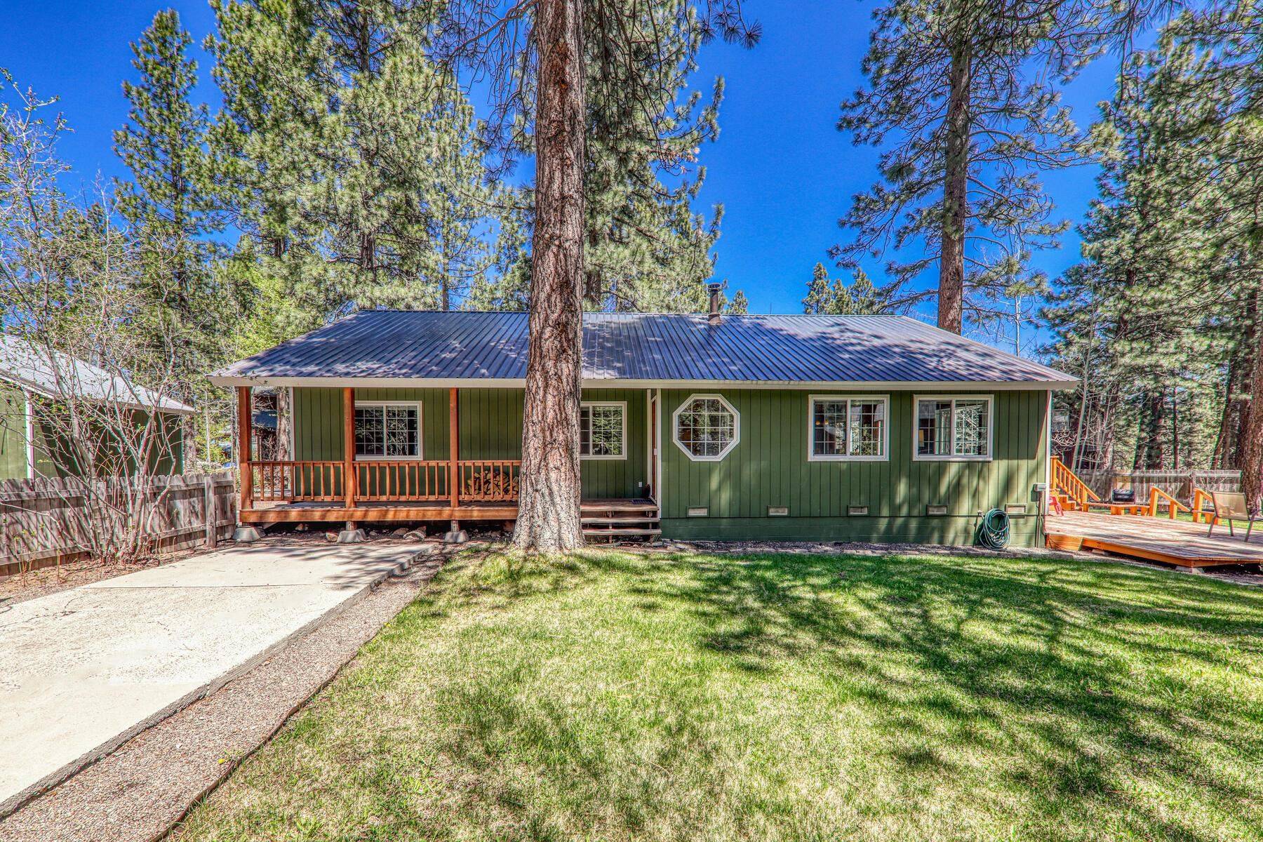 10411 Saint James Place, Truckee, CA 96161