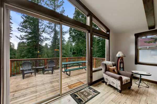 Tahoe Vista, CA 96148,7770 Kingswood Drive