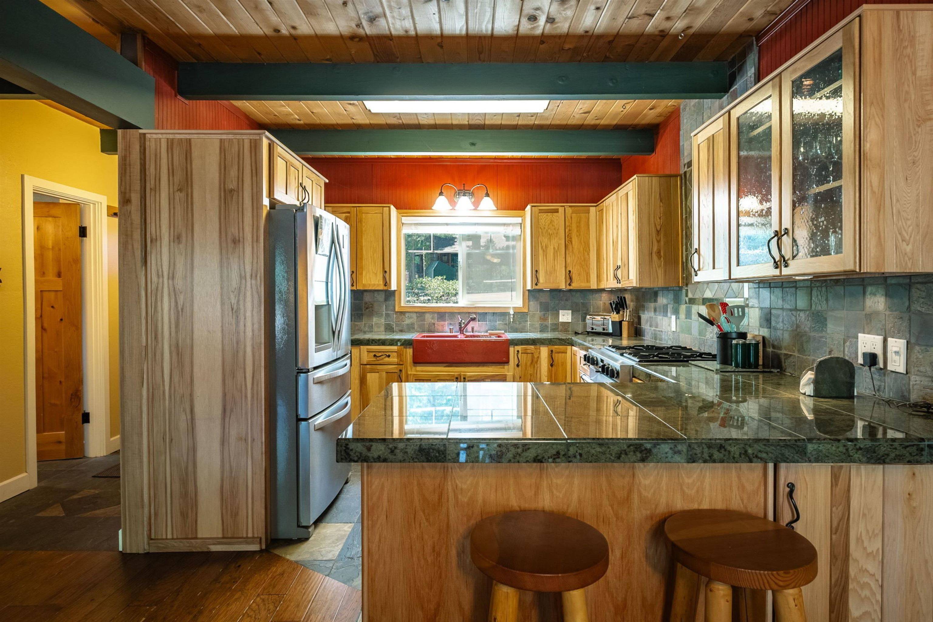 Homewood, CA 96141-0000,6370 Flicker Avenue
