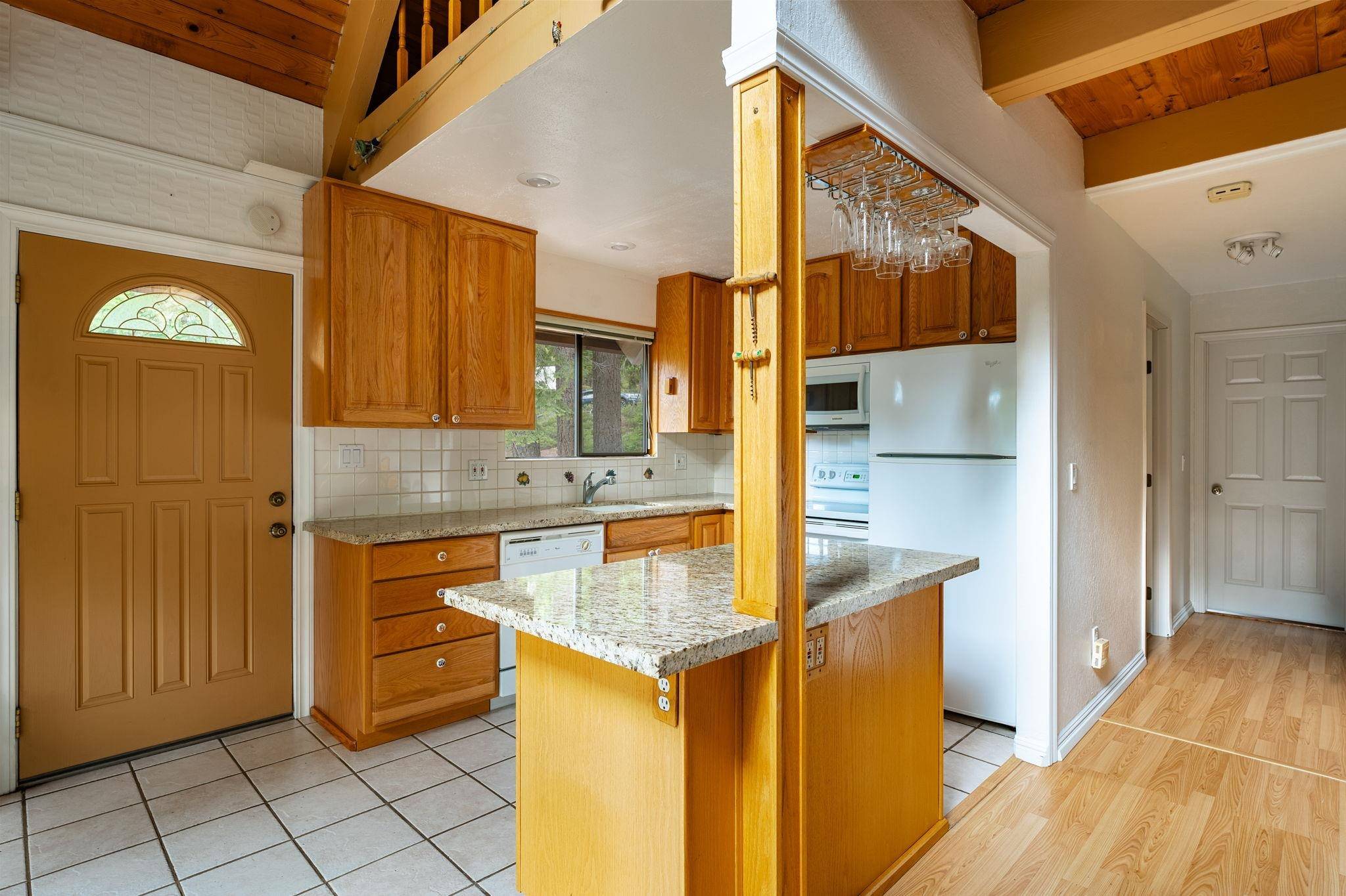 Carnelian Bay, CA 96140,610 High Street